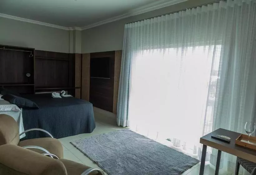 Dallas Hotel Premium