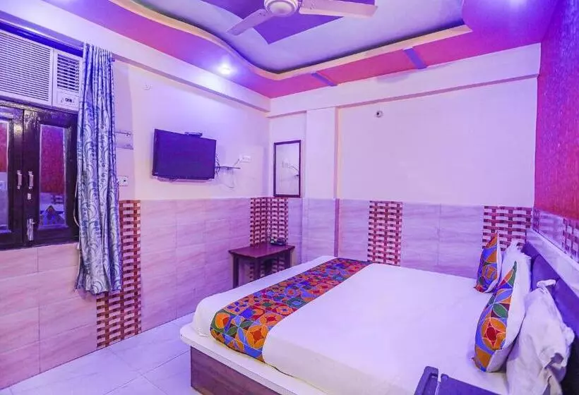 هتل Fabexpress Kanha Dham