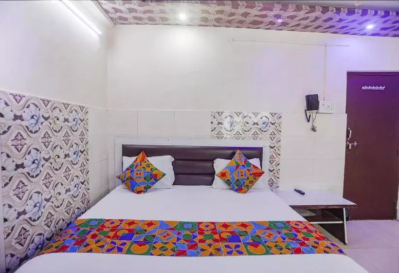 هتل Fabexpress Kanha Dham