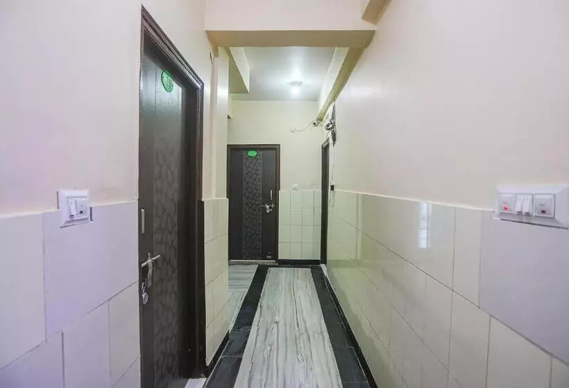 هتل Fabexpress Kanha Dham