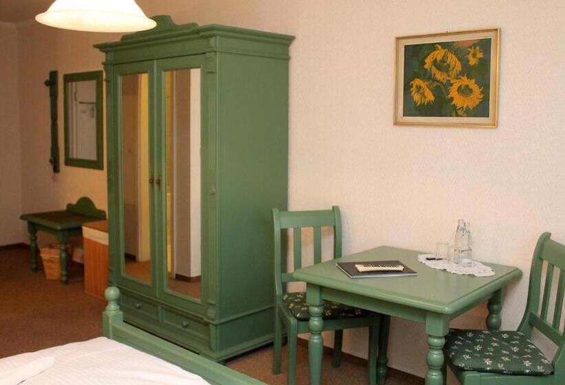 ホテル Landgasthof Zur Goldenen Aue
