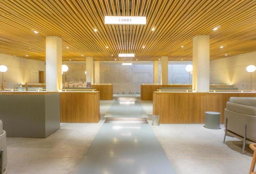 ホテル Oyo 2626 Syariah Harmoni Residence