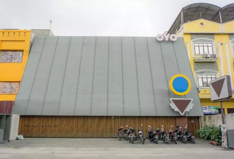 ホテル Oyo 2626 Syariah Harmoni Residence