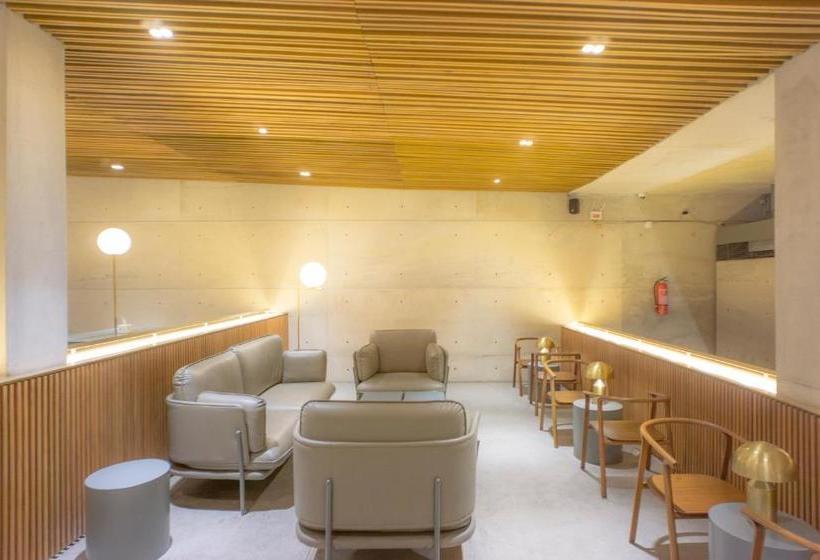 ホテル Oyo 2626 Syariah Harmoni Residence