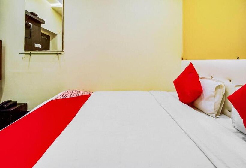 هتل Oyo 63331 Ambika Dx