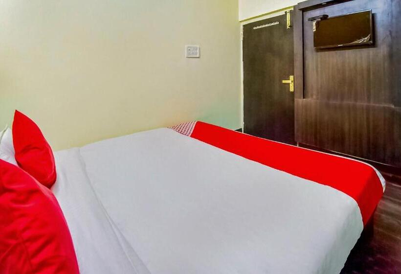 هتل Oyo 63331 Ambika Dx