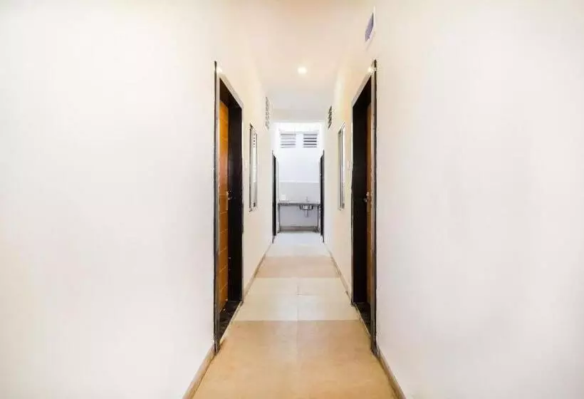 Hotel Oyo 65977  Expression