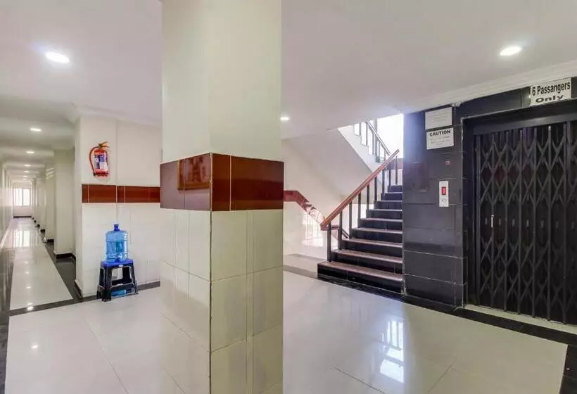 ホテル O Srinivasa Residency