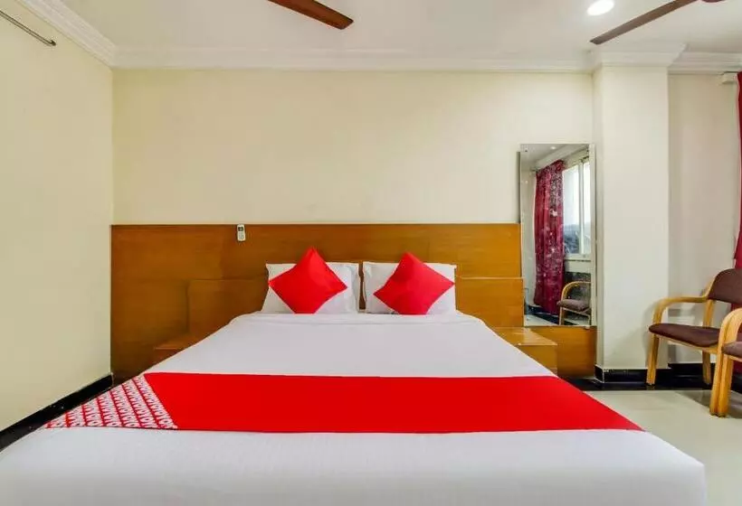 ホテル O Srinivasa Residency
