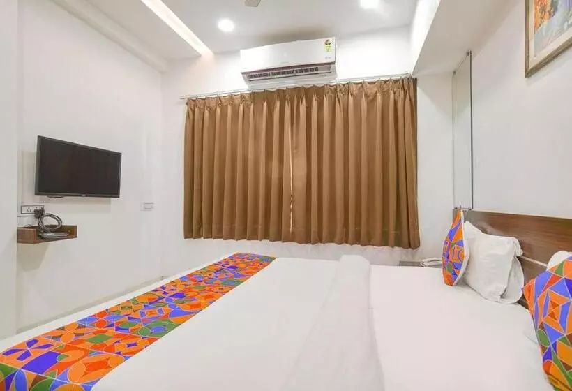 Hotelli Regal Regency