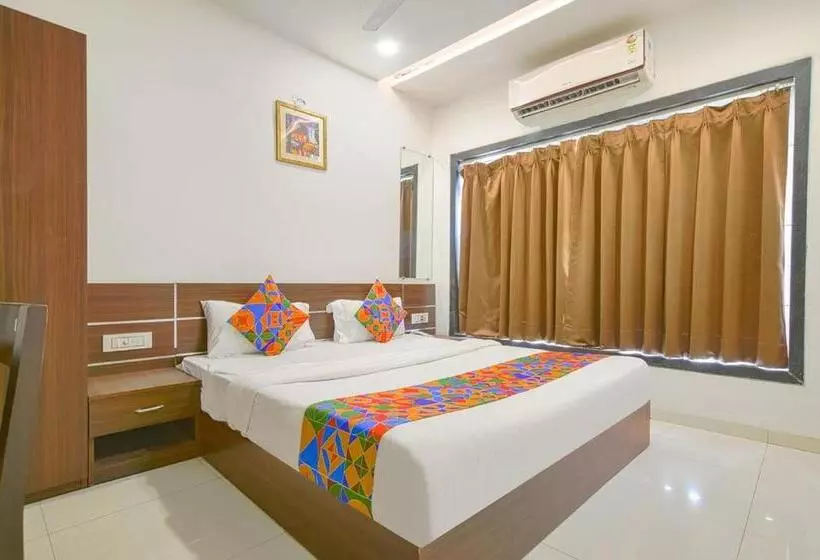 Hotelli Regal Regency