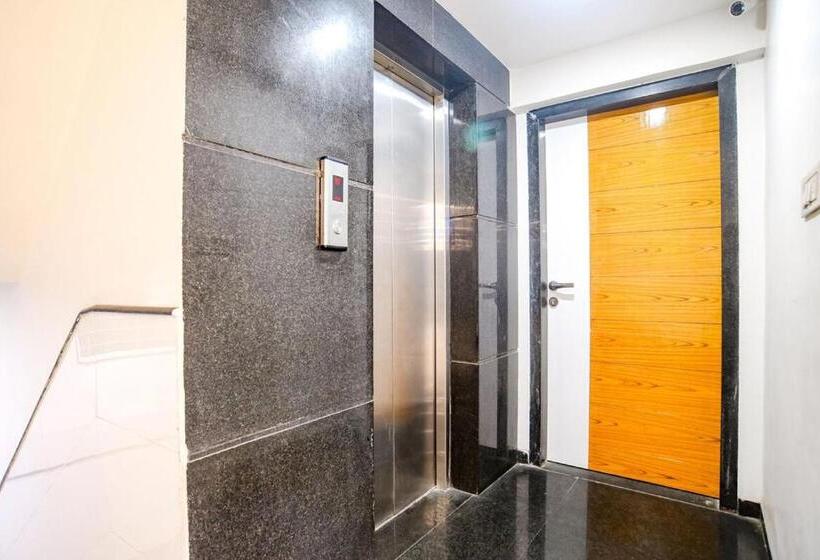 ホテル Regal Regency