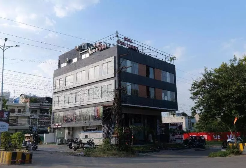 Hotelli Regal Regency