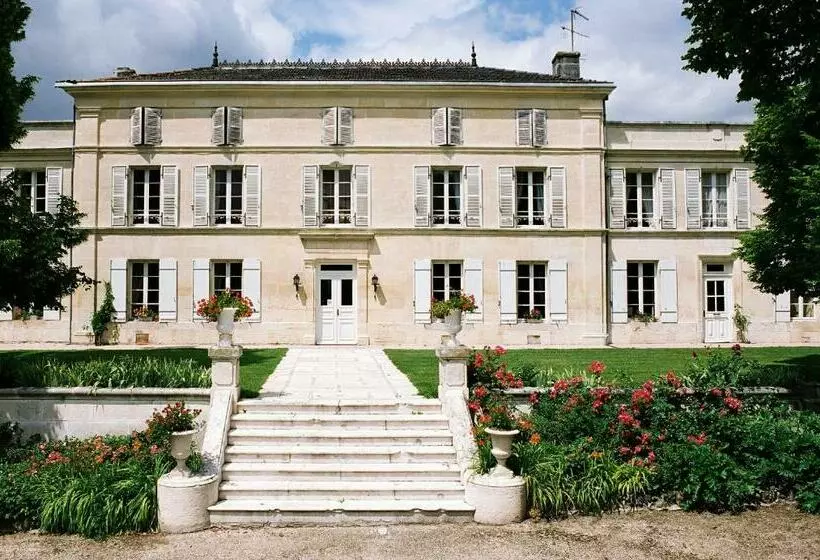 Majatalo Chateau De Mesnac