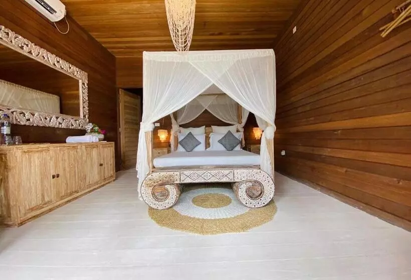 پانسیون Met House