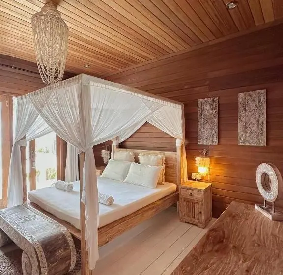 Pension Met House