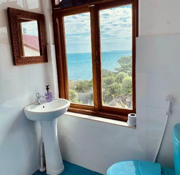 تختخواب و صبحانه Balcony House