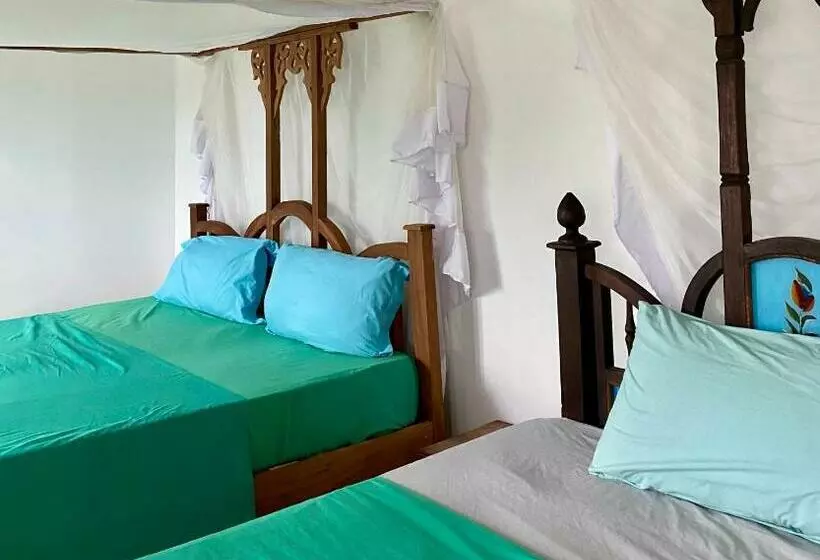 تختخواب و صبحانه Balcony House