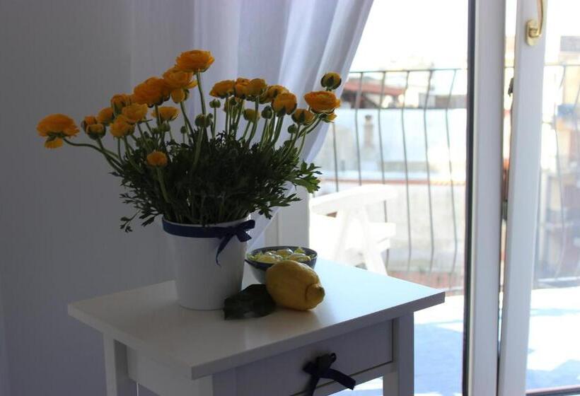 Bed and Breakfast Casa Blu Cobalto