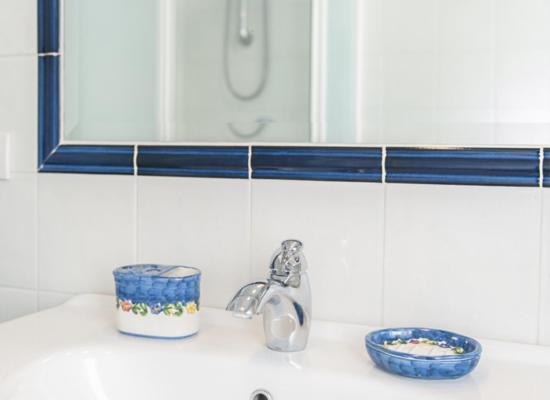 Bed and Breakfast Casa Blu Cobalto