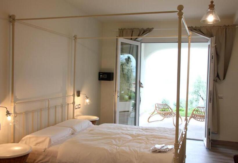 تختخواب و صبحانه Oliveto