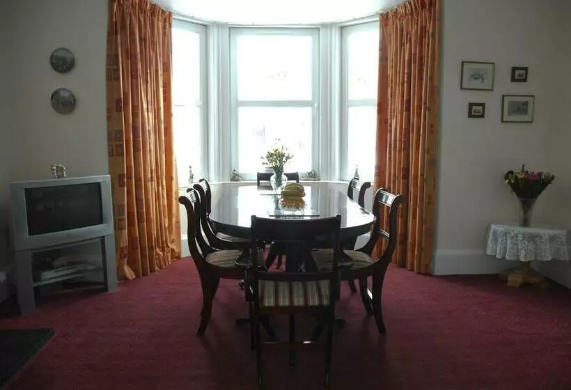 تختخواب و صبحانه Waverley Villa
