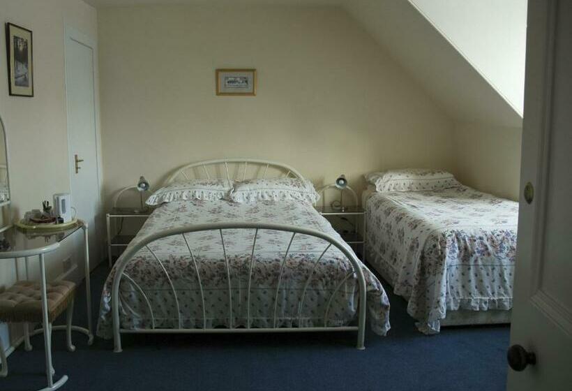 민박 Waverley Villa