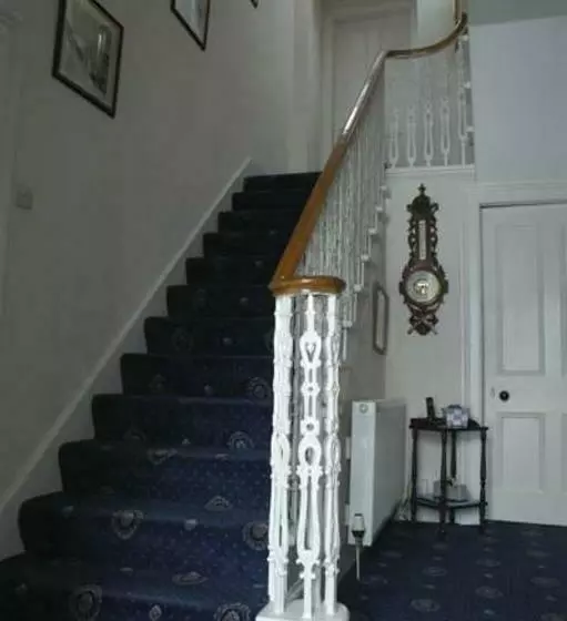 تختخواب و صبحانه Waverley Villa