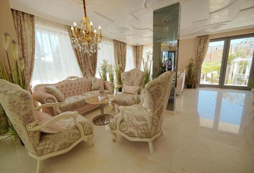 Harmony Suites Saint Vlas