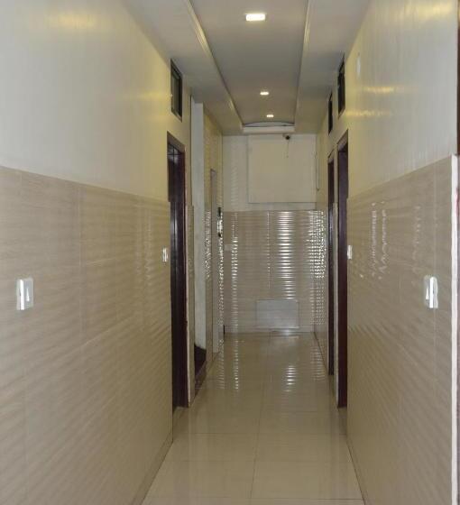 בית מלון כפרי Galaxy Inn