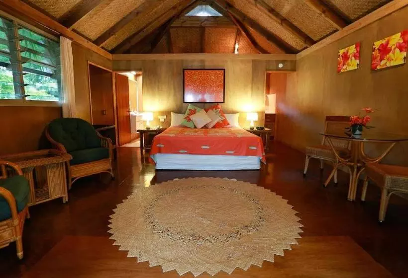 هتل Muri Beach Hideaway   Adults Only