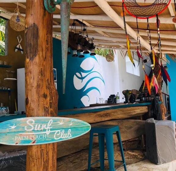 בית מלון כפרי The Bay