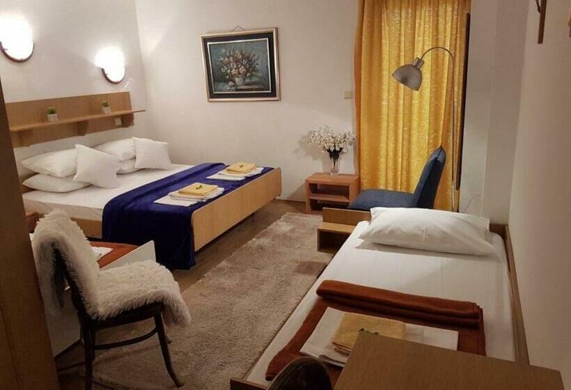 پانسیون Pansion Park