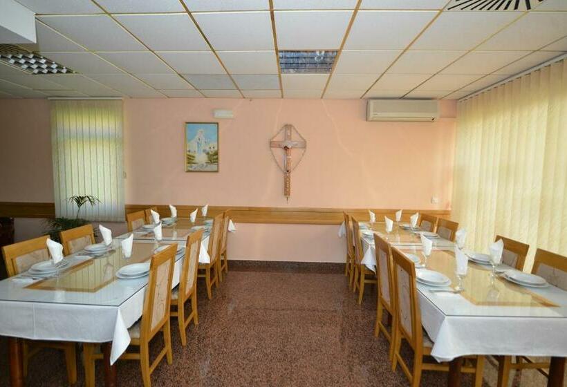 پانسیون Pansion Park