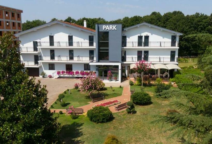 پانسیون Pansion Park