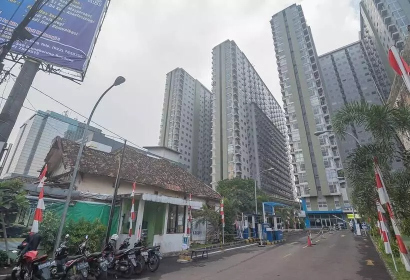 Majatalo Reddoorz Apartment @ Grand Asia Afrika