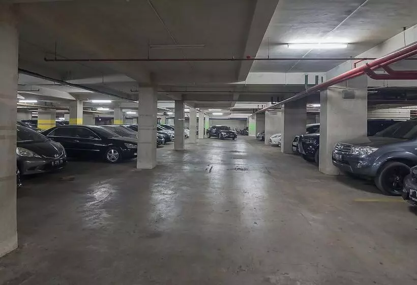 Majatalo Reddoorz Apartment @ Grand Asia Afrika