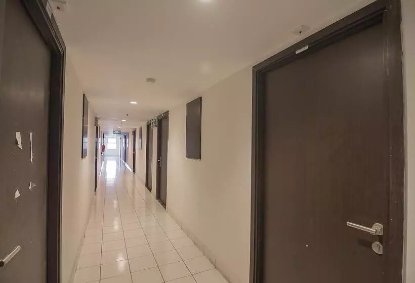 Majatalo Reddoorz Apartment @ Grand Asia Afrika