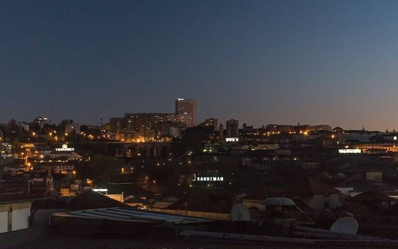 پانسیون Ribeiredge Guest House