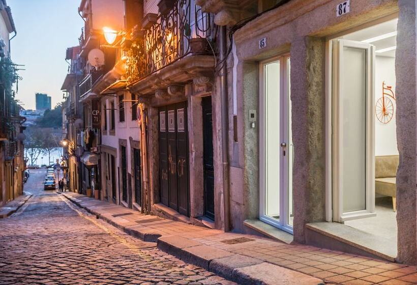 پانسیون Ribeiredge Guest House