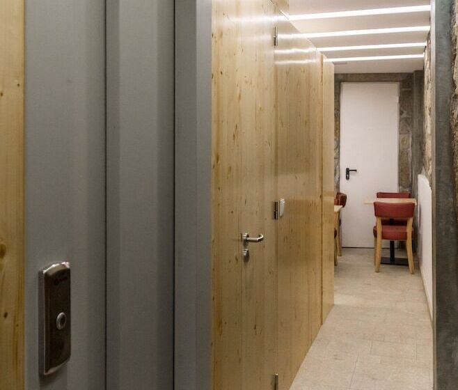 پانسیون Ribeiredge Guest House