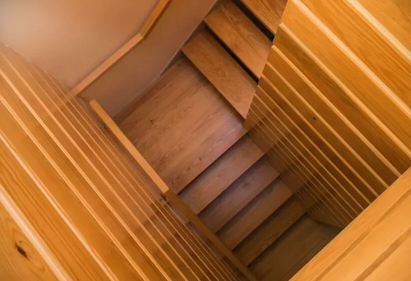 پانسیون Ribeiredge Guest House