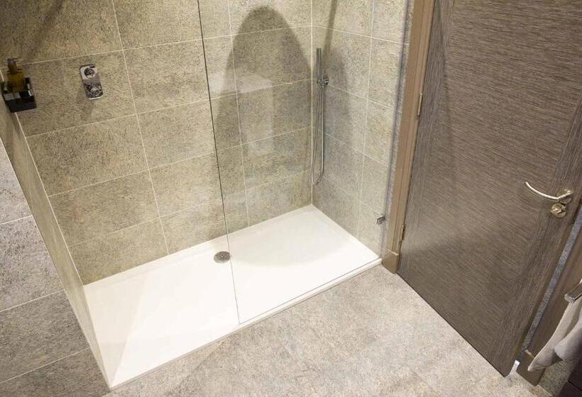 펜션 Taransay House, Small