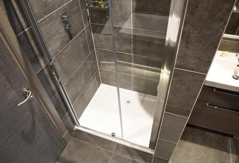 펜션 Taransay House, Small