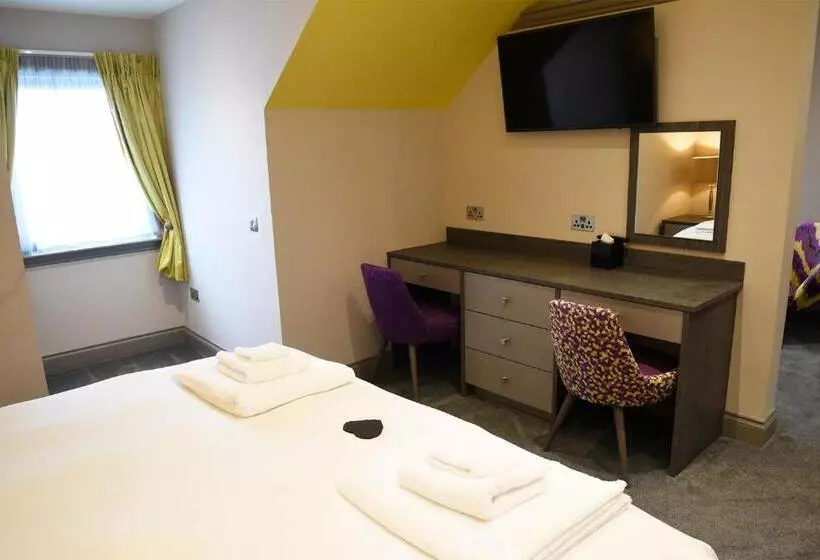 Majatalo Taransay House, Small