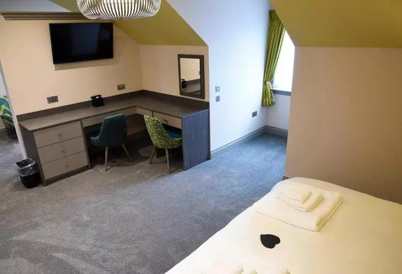 Majatalo Taransay House, Small