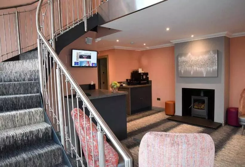 Majatalo Taransay House, Small