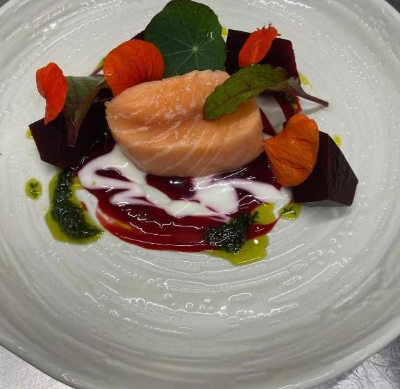 펜션 Taransay House, Small