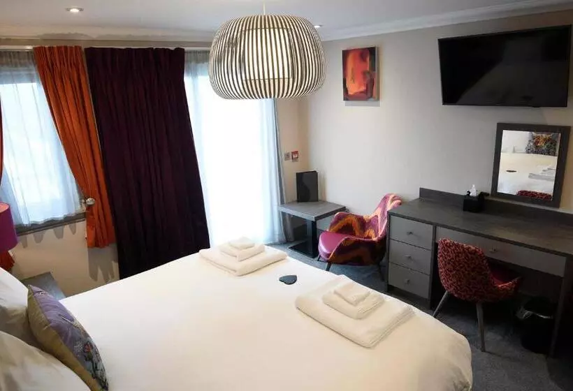 Majatalo Taransay House, Small