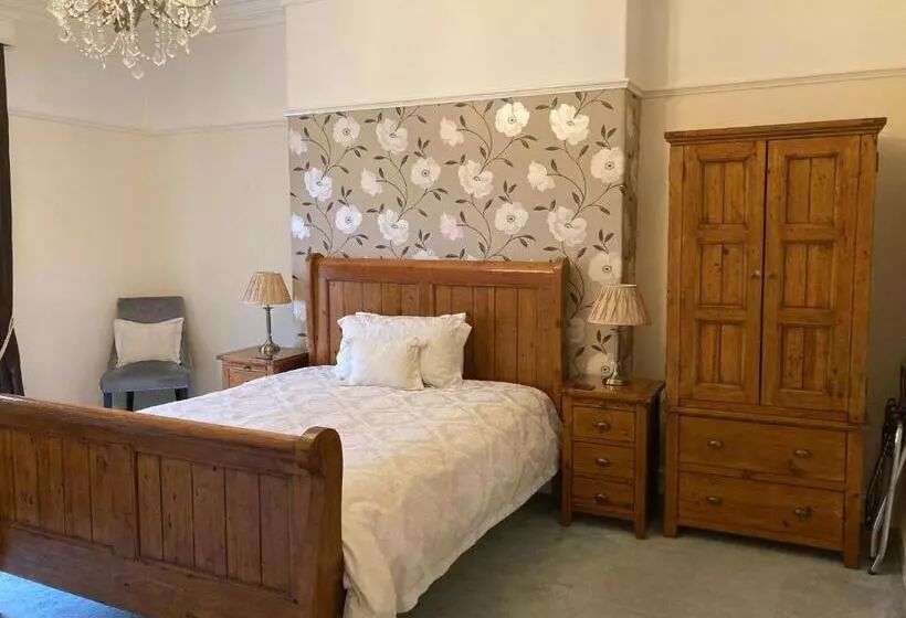 The Corner House Bed & Breakfast